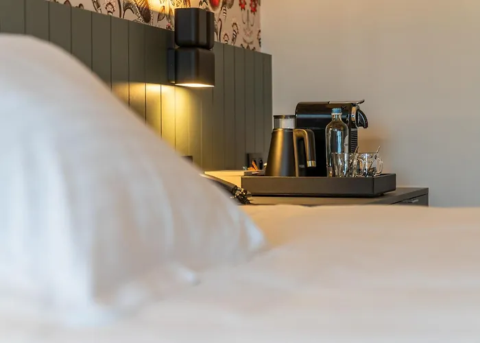 Hotel Iris