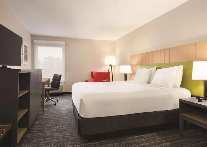 Country Inn & Suites By Radisson, Dunn I-95