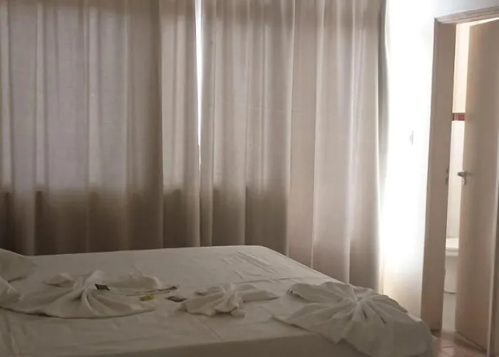Hotel Embaixador
