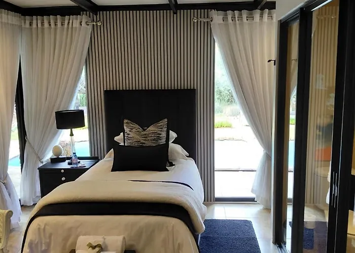 Kathu Hotels