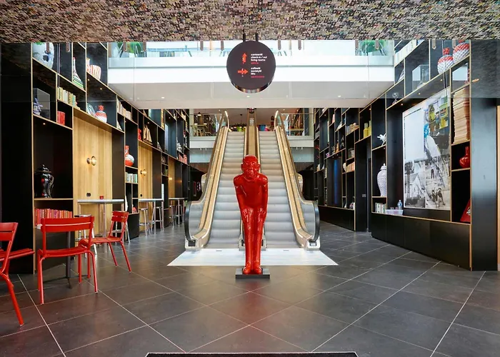 Hotel citizenM Paris La Défense à Nanterre