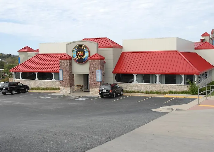 Ramada Branson Hotel And Resort
