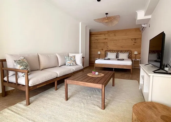 Sesimbra Natural Room And Private Access