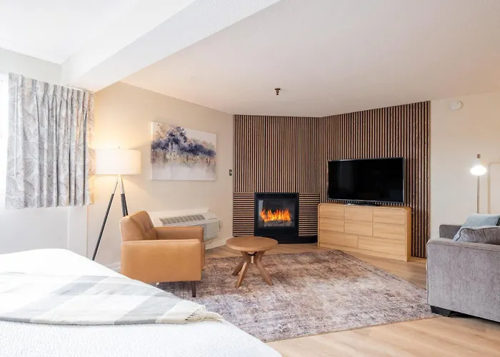Waterville Hotels