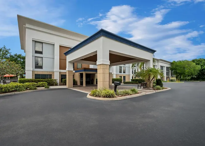 Hampton Inn Naples - I-75 Vineyards