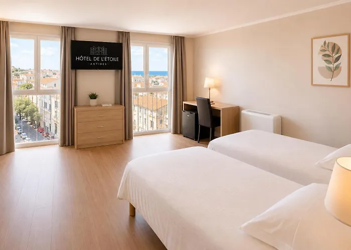 Antibes Hotels