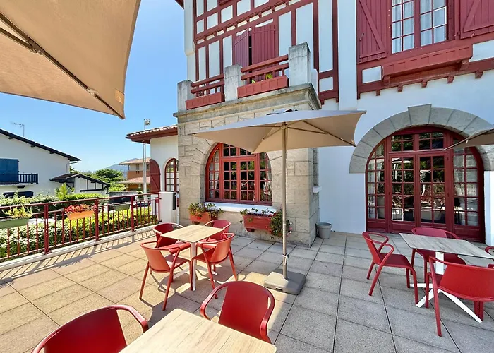 Hôtel&Résidence Vacances Bleues Orhoïtza