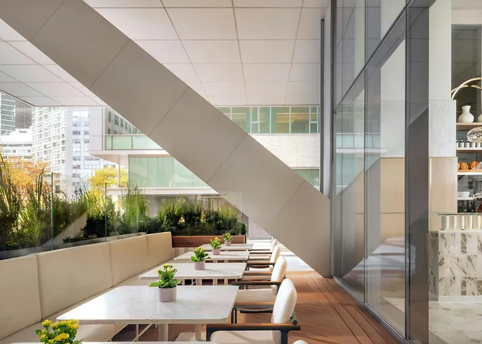 The Ritz-Carlton, Toronto Hotel