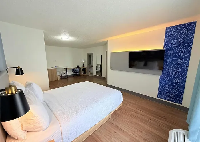 Mifflinville Hotels