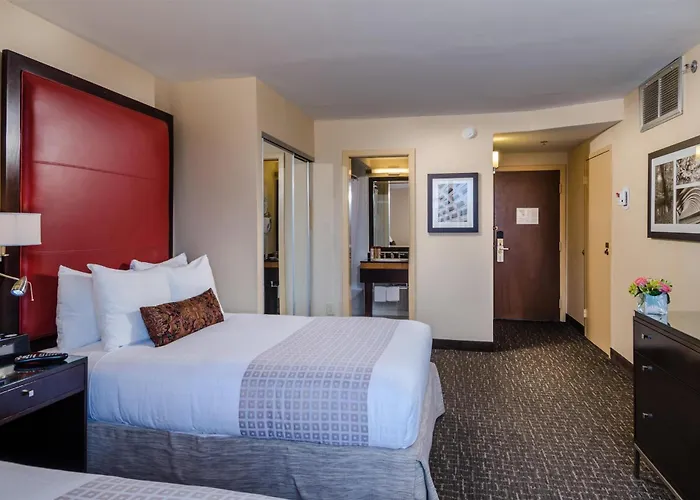 Beacon Hotel & Corporate Quarters Washington