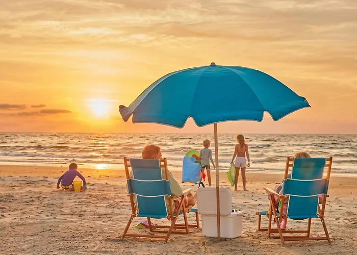 The Island Hotel Near Beach Port Aransas