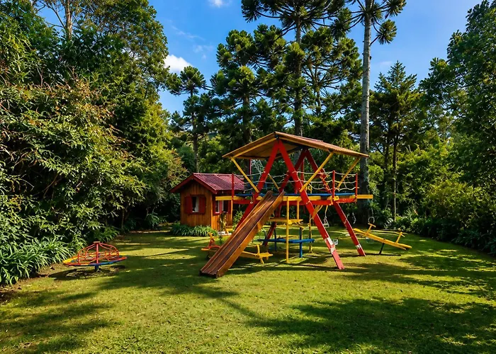 Villa Vintage Campos - Piscina e opções de suites com hidromassagem