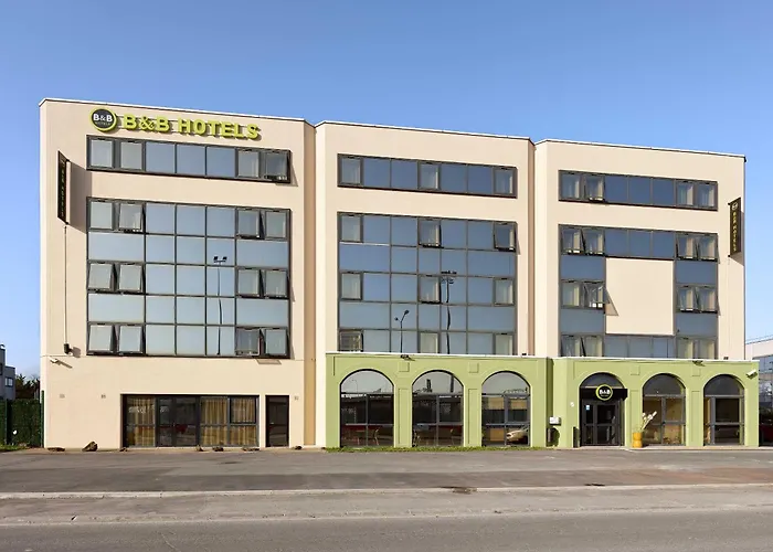 Hotels in Vitry-sur-Seine