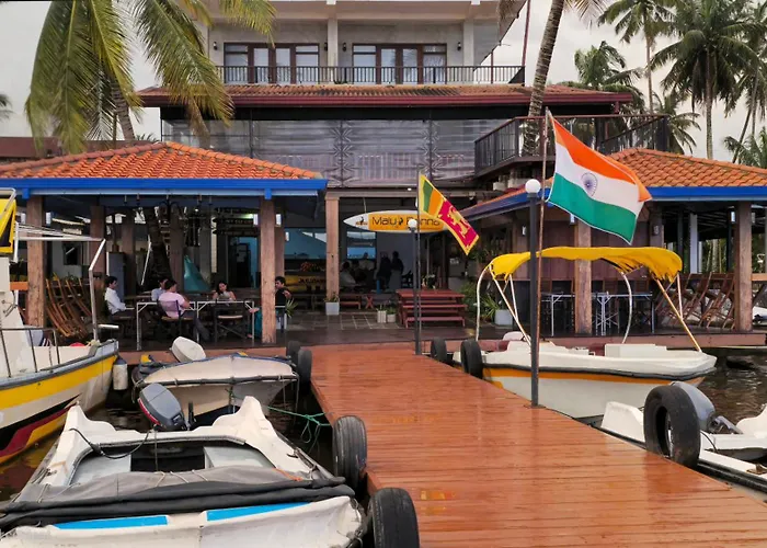 Aluthgama Hotels