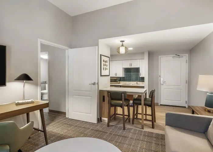 Pensacola Hotels