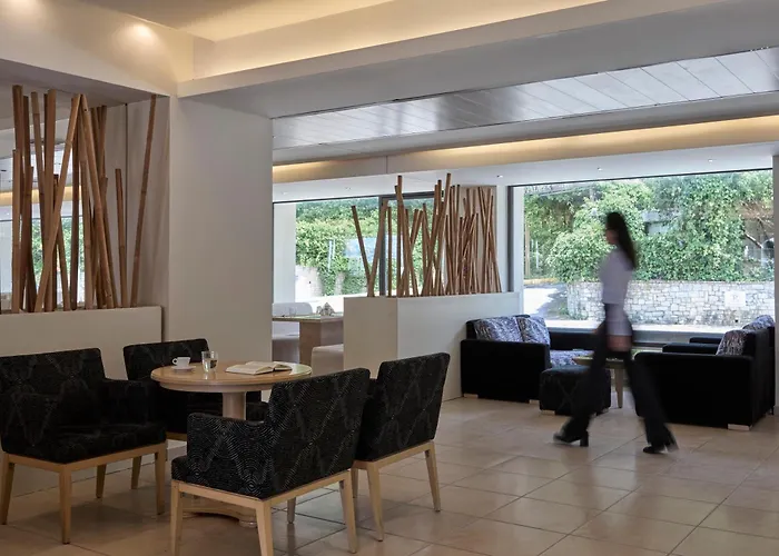 Hotels in Kanoni (Corfu)
