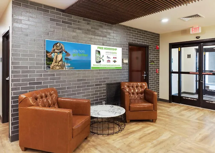 West Warwick Hotels