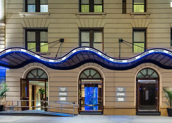 Dream Midtown, By Hyatt Hotel New York