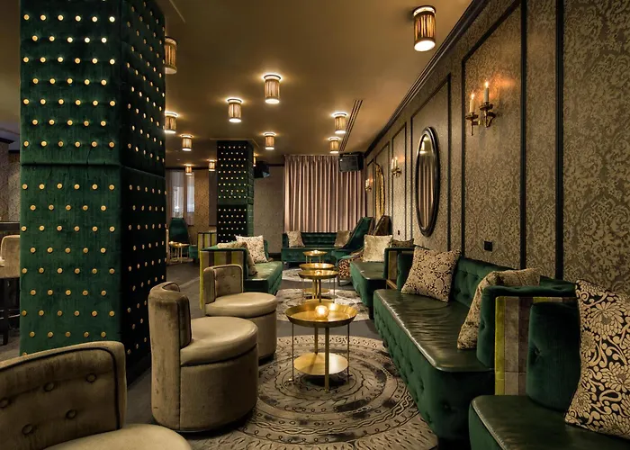 Dream Midtown, By Hyatt Hotel New York