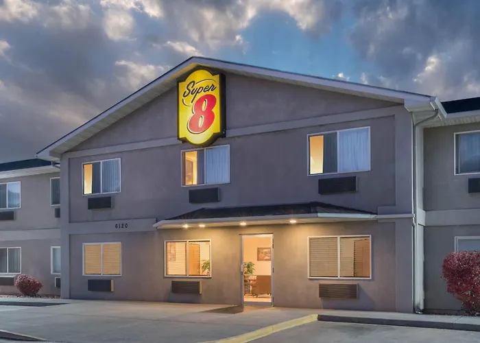 Super 8 By Wyndham Fountain