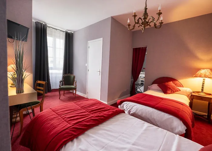Hotels in Étel