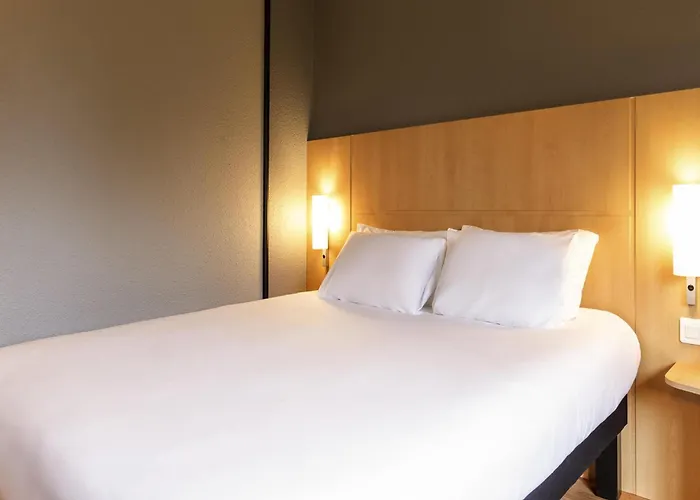 Quimperle Hotels