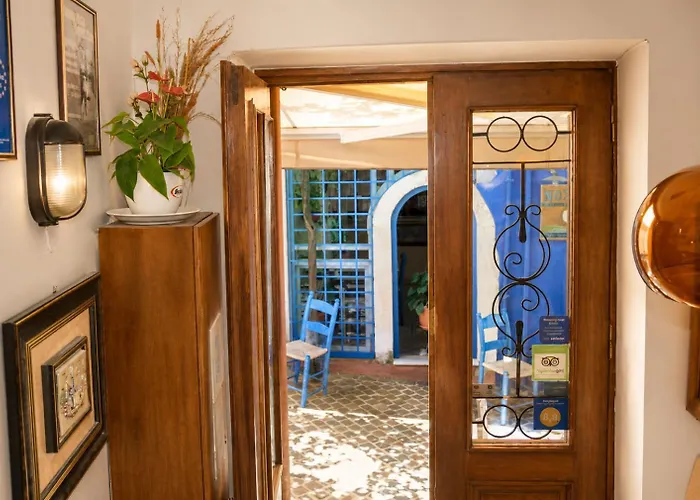 Enetiko Rooms
