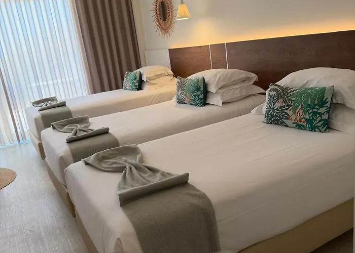 Hotels in Porto Covo
