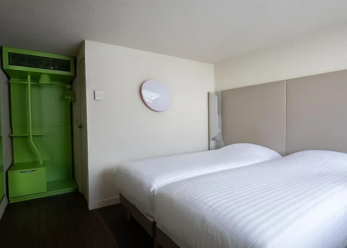 Corbeil-Essonnes Hotels