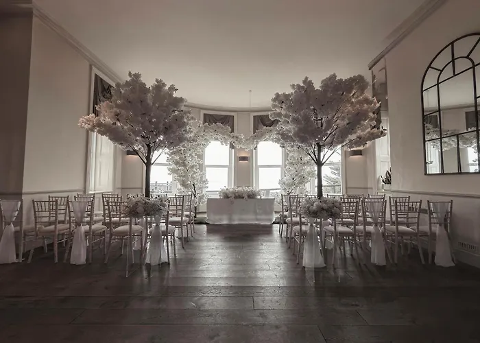 Clevedon Hotels