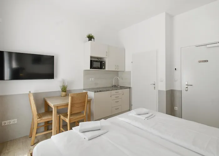 Ajo Apartments - Messe City Flat - Self-Check-In Wenen