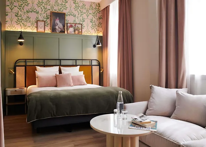 La Roche-sur-Yon Hotels