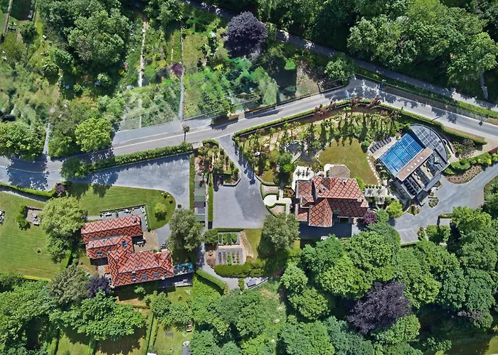 Les Jardins De La Villa D'Olne Spa