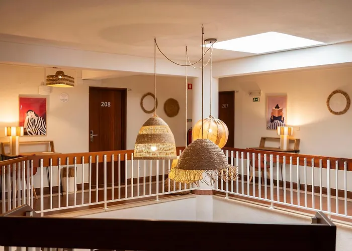 Hotels in Colares