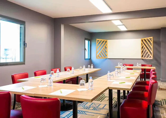 Hotel ibis Styles Rouen Val De Reuil à Val-de-Reuil