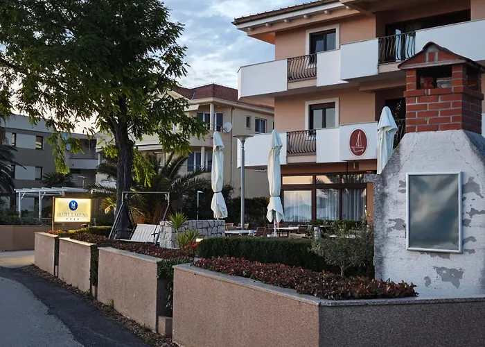 Privlaka (Zadar) Hotels