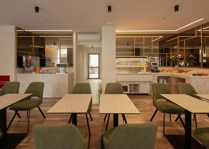 Nefeli Hotel
