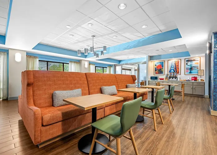Trussville Hotels