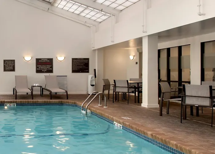 Hampton Inn Boston Logan Airport Revere