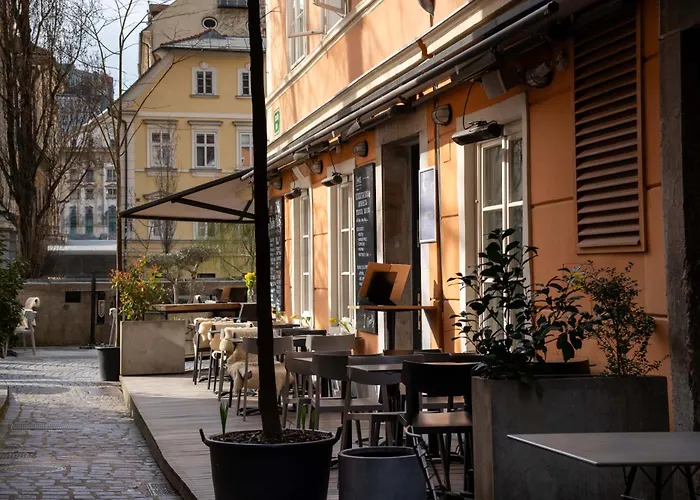 Vander Urbani Resort - A Member Of Design Hotels Lubiana