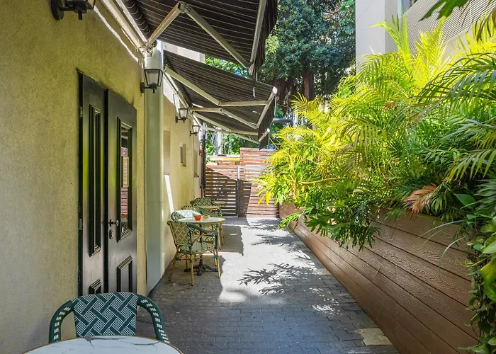 Dizengoff Avenue Boutique Hotel - By Echo Hotels Tel Aviv