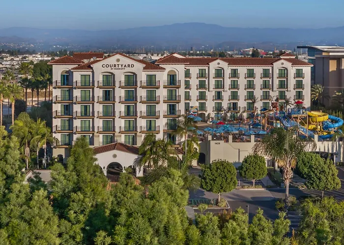 Courtyard By Marriott Anaheim Theme Park Entrance Hotel
