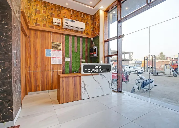 Ludhiana Hotels