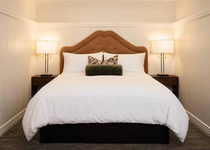Wayside Inn Carmel-by-the-Sea