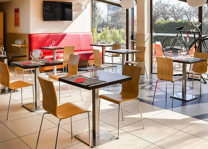ibis Saintes