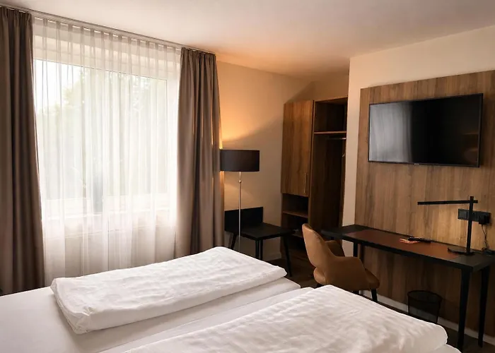 Hotel-Restaurant Amadeus Altwarmbuchen