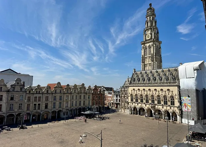 La cour des grands