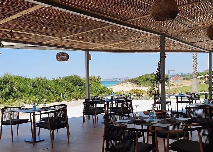 Hotels in Nea Poteidaia