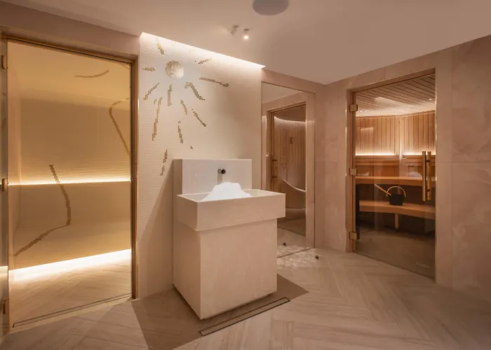 Hotel Elysia By Inwood Hotels