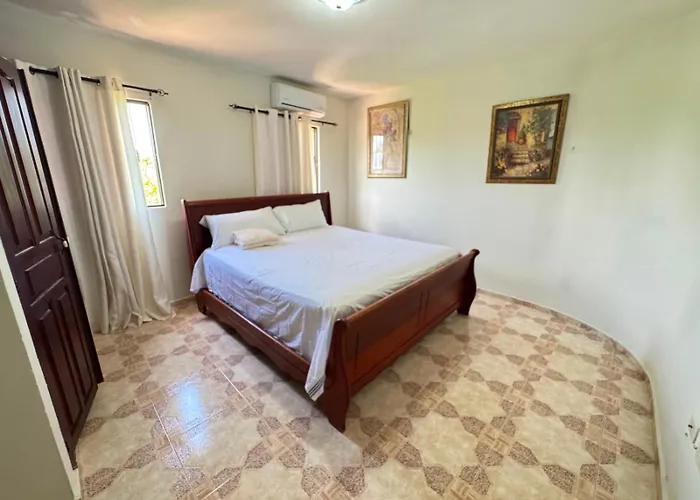 Bani Hotels